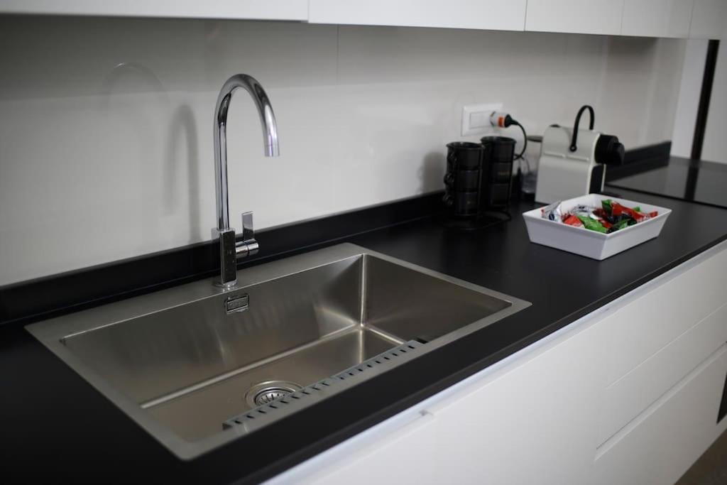 Matilde'S Flat Apartment Milazzo Ngoại thất bức ảnh
