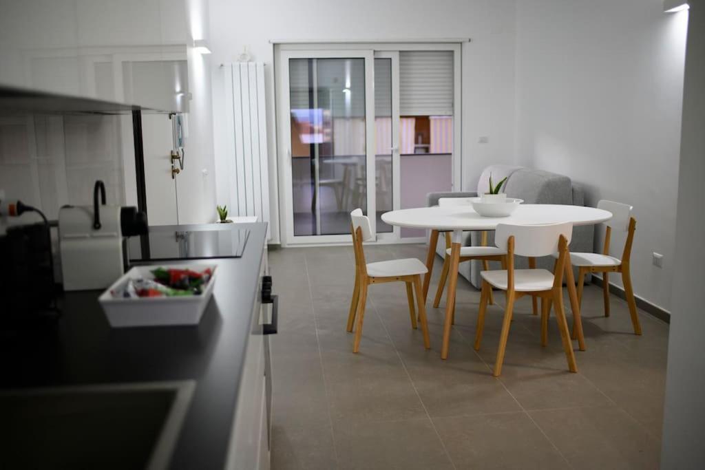 Matilde'S Flat Apartment Milazzo Ngoại thất bức ảnh